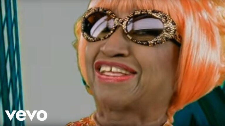 cuando estas llorando y te hacen reir