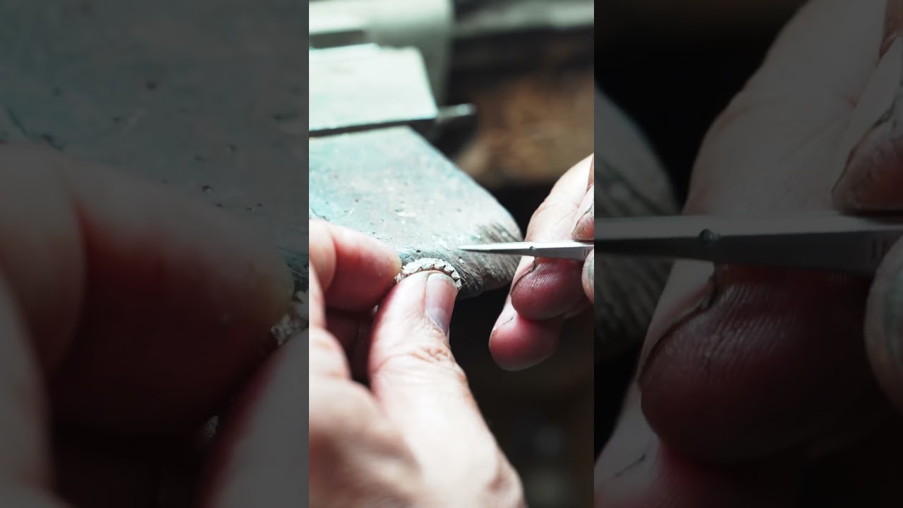 se le cayo el diamante a mi anillo